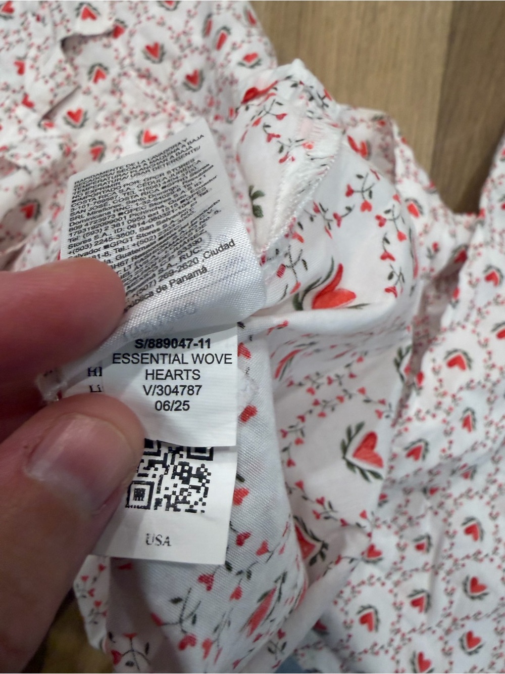 Old Navy White and Red heart Floral Pajama Set - 100% Cotton - Picture 5 of 9